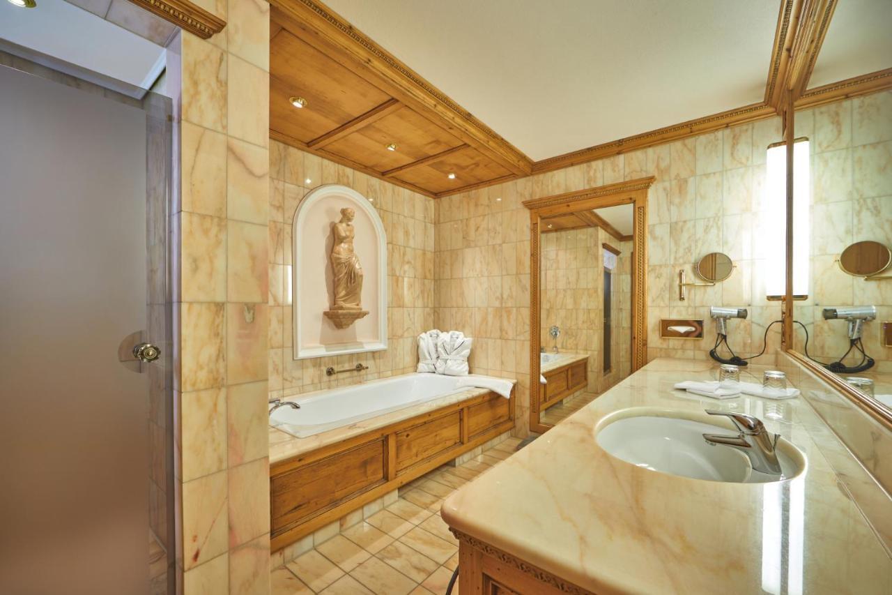 Parkhotel Wallgau 4 Sterne Superior Alpenjuwel Mit Spa Genuss, Golf & Wellness In Der Karwendel-Region Tradition Trifft Eleganz Im Stilvollen Rueckzugsort Exterior foto