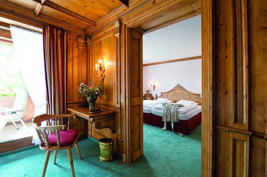 Parkhotel Wallgau 4 Sterne Superior Alpenjuwel Mit Spa Genuss, Golf & Wellness In Der Karwendel-Region Tradition Trifft Eleganz Im Stilvollen Rueckzugsort Quarto foto