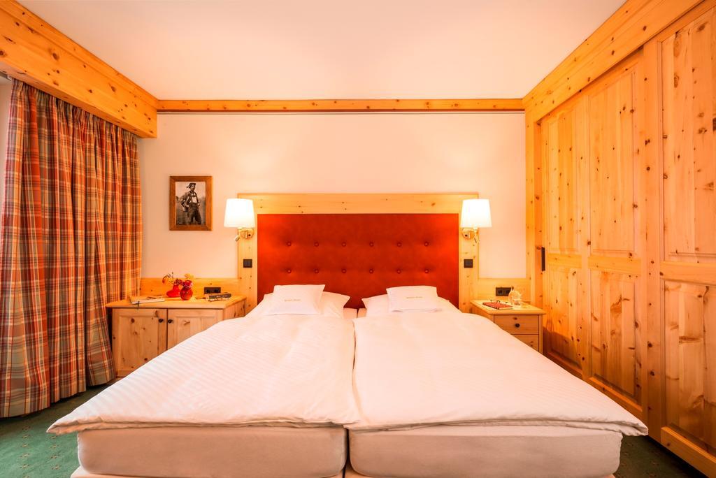 Parkhotel Wallgau 4 Sterne Superior Alpenjuwel Mit Spa Genuss, Golf & Wellness In Der Karwendel-Region Tradition Trifft Eleganz Im Stilvollen Rueckzugsort Exterior foto