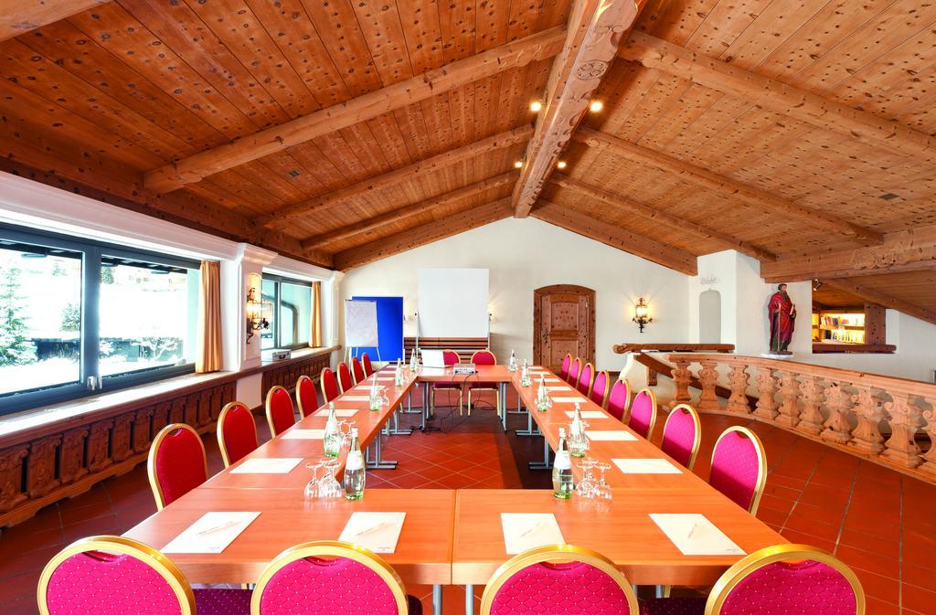 Parkhotel Wallgau 4 Sterne Superior Alpenjuwel Mit Spa Genuss, Golf & Wellness In Der Karwendel-Region Tradition Trifft Eleganz Im Stilvollen Rueckzugsort Exterior foto
